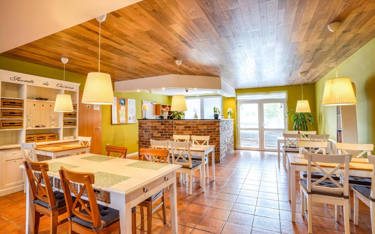 Apartmany Karmon Park Veľký Meder Zewnętrze zdjęcie