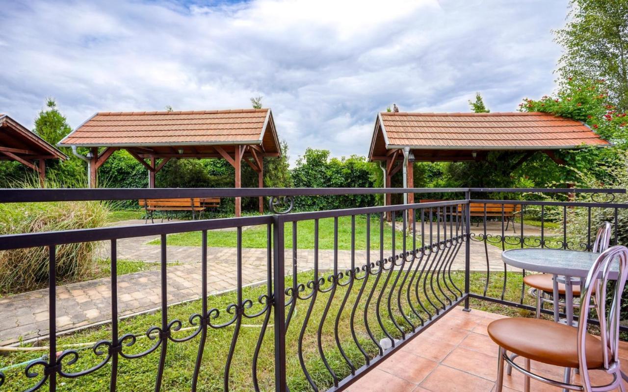Apartmany Karmon Park Veľký Meder Zewnętrze zdjęcie