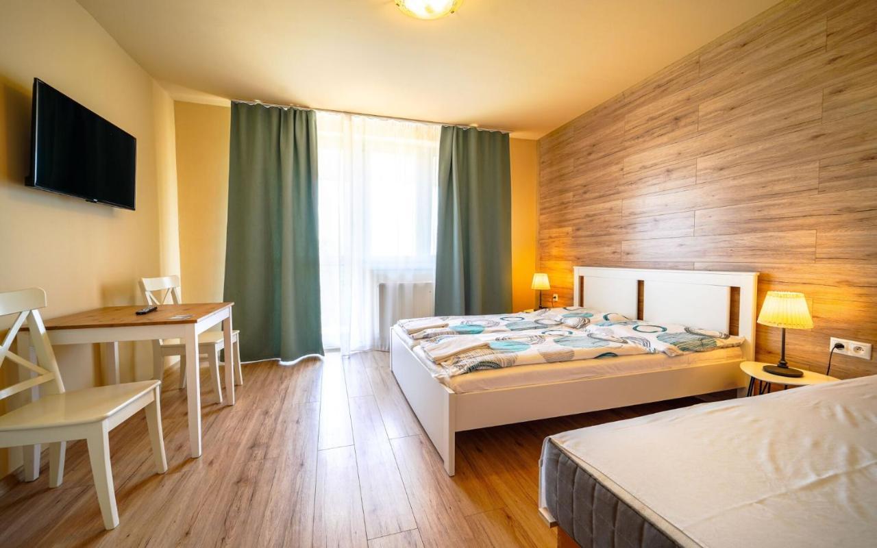 Apartmany Karmon Park Veľký Meder Zewnętrze zdjęcie