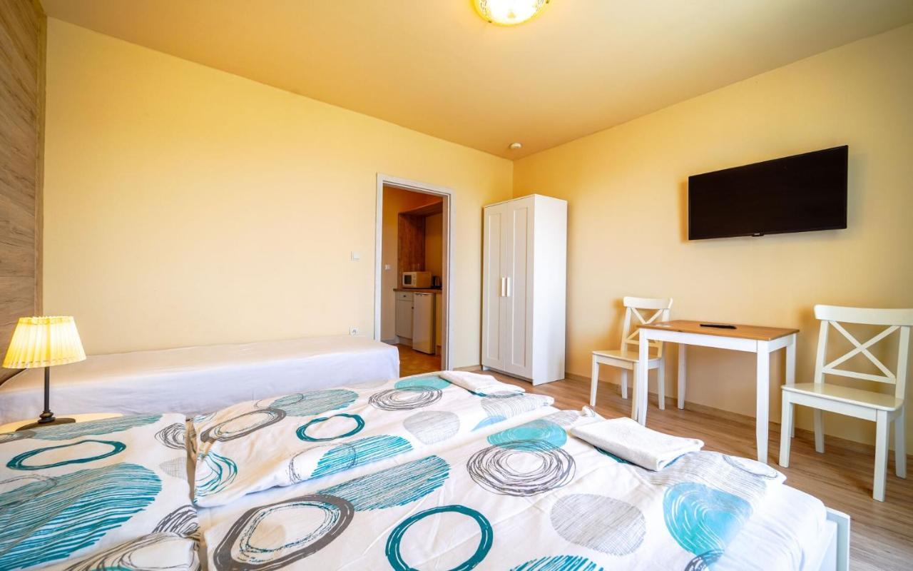 Apartmany Karmon Park Veľký Meder Zewnętrze zdjęcie